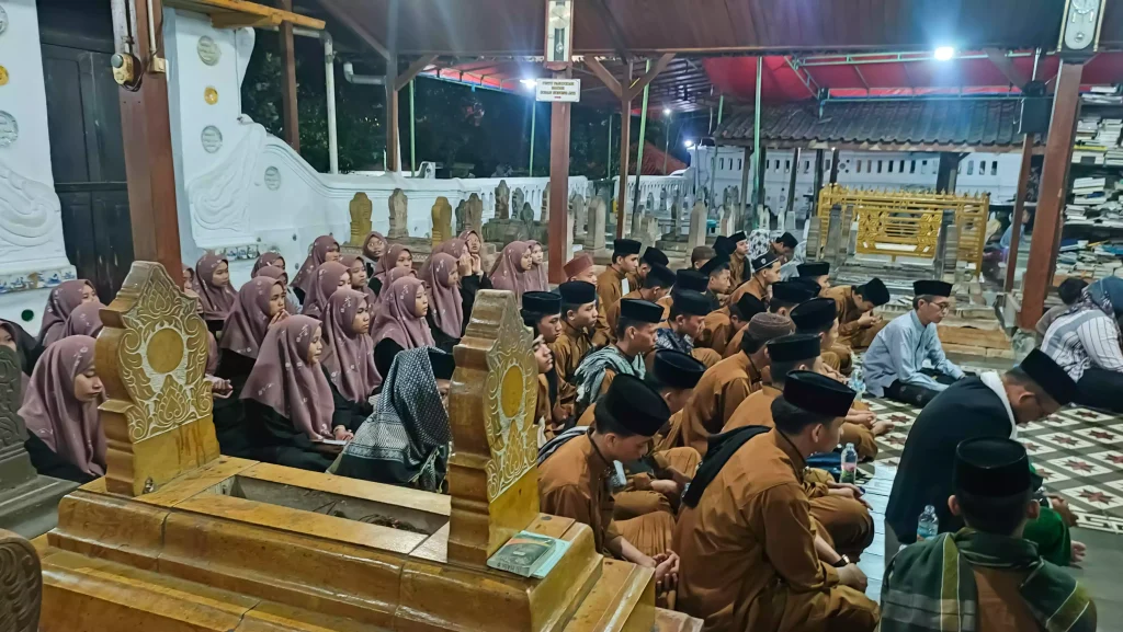 Perjalanan Spiritual ke Destinasi Religi yang Penuh Makna dengan Tips Persiapan, Rekomendasi Lokasi, Aktivitas Meditatif, Strategi Hemat, Panduan Keamanan, dan Cara Memaksimalkan Pengalaman Rohani